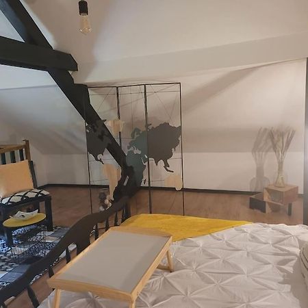Petite Maison Cosy En Duplex Eguelshardt Kültér fotó