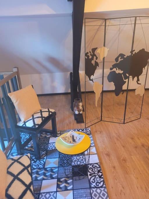 Petite Maison Cosy En Duplex Eguelshardt Kültér fotó