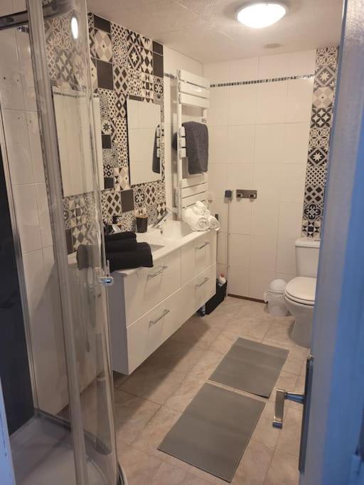 Petite Maison Cosy En Duplex Eguelshardt Kültér fotó