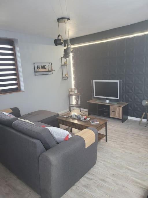 Petite Maison Cosy En Duplex Eguelshardt Kültér fotó